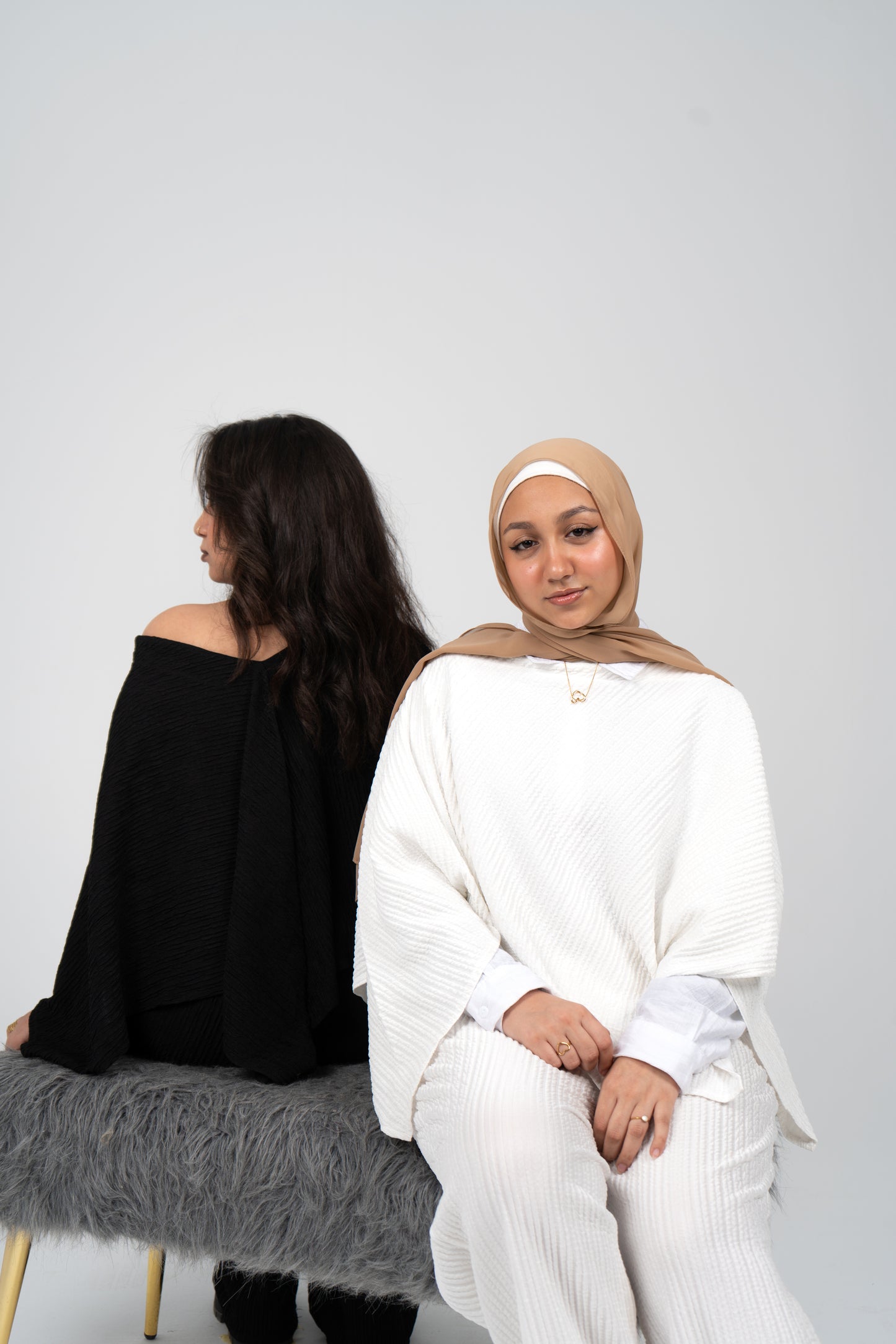 white perfect linen set