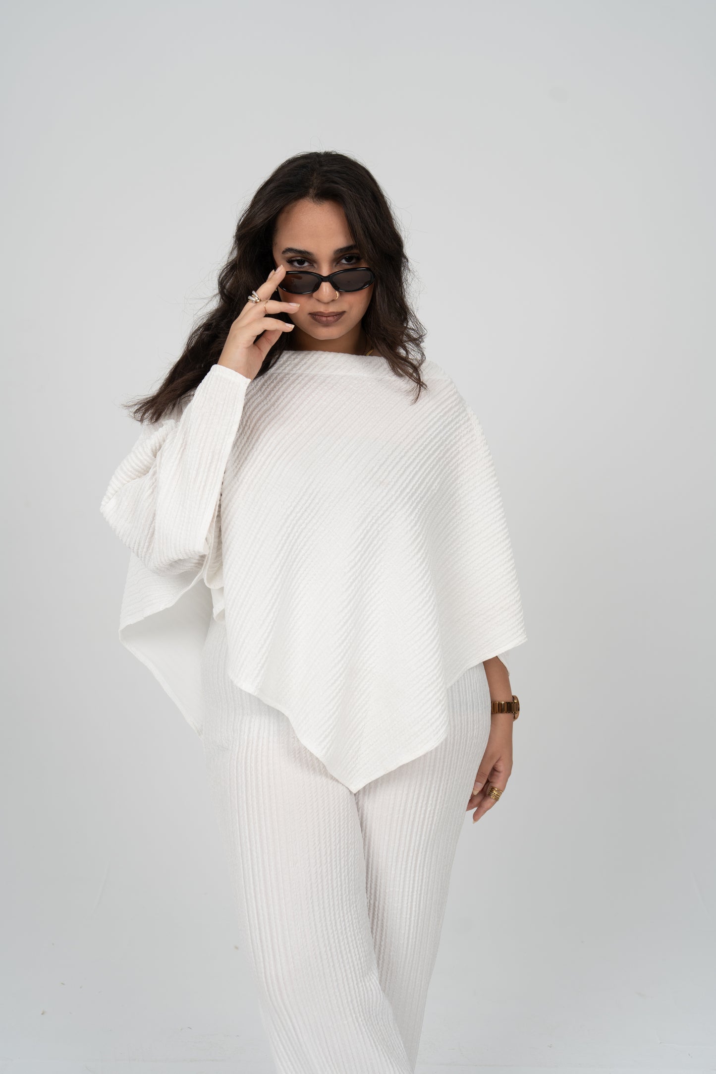 white perfect linen set